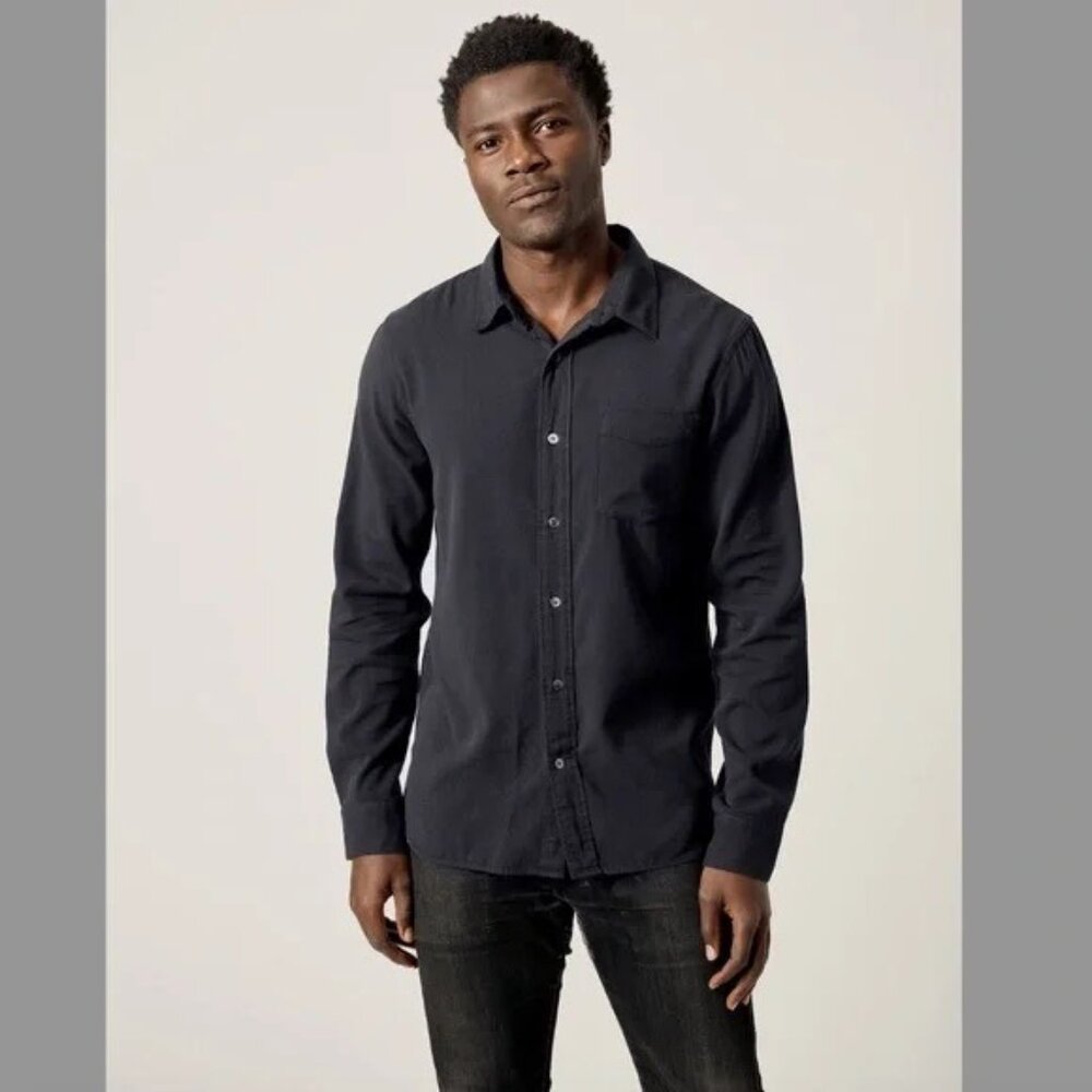Buck Mason Navy Casual Button-Down Shirt